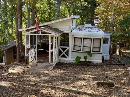 120 Deerfield Circle