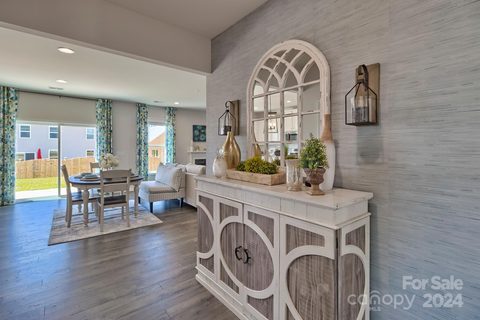 3123 Laurel Brook Drive