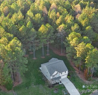 8131 Mossy Rock Road sold home in Conservancy at Waxhaw Creek, Waxhaw, NC