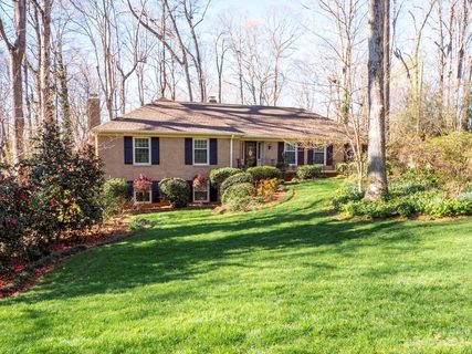 4015 Oldfield Road sold home in Kingswood, Charlotte, NC