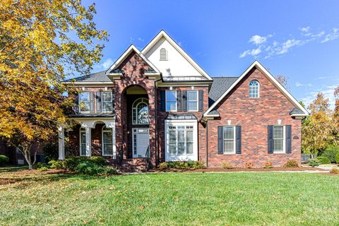 327 Killian Court