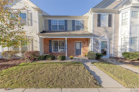 6917 Rothchild Drive sold townhome in The Preserve at Beverly Crest, Charlotte, NC