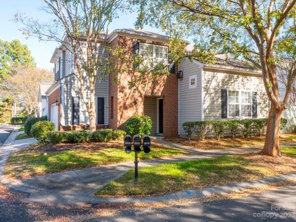 8806 Meadowmont View Drive