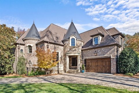 4324 Tottenham Road sold home in Kingswood, Charlotte, NC