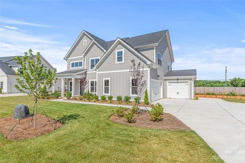 129 Dabbling Duck Circle sold home in Fairfax at Mallard Head, Mooresville, NC