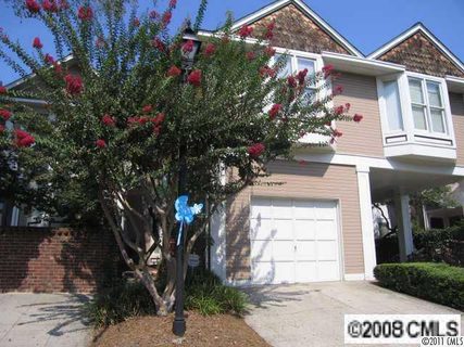 437 Clarkson Green Place sold townhome in Clarkson Green, Charlotte, NC
