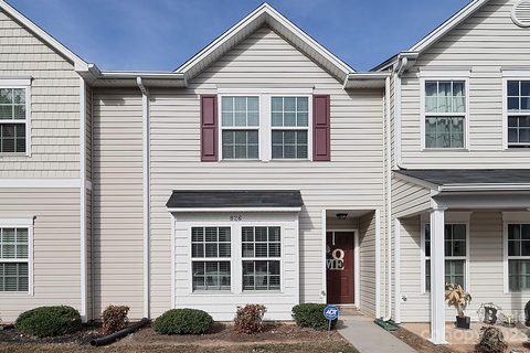 826 Chevelle Drive sold townhome in Vintage Place, Statesville, NC