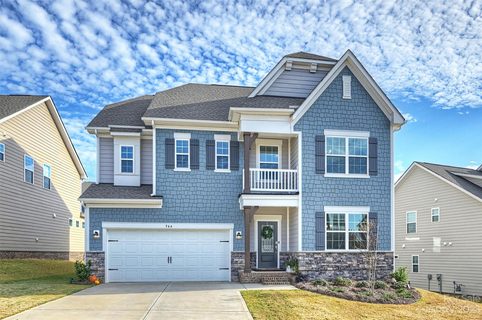 944 Deep River Way