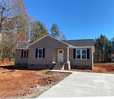 908 Hillard Lane