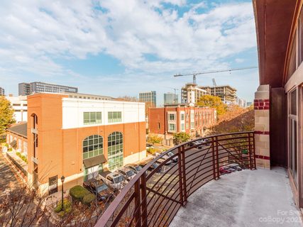 2125 Southend Drive 437 sold condo in The Village of South End, Charlotte, NC