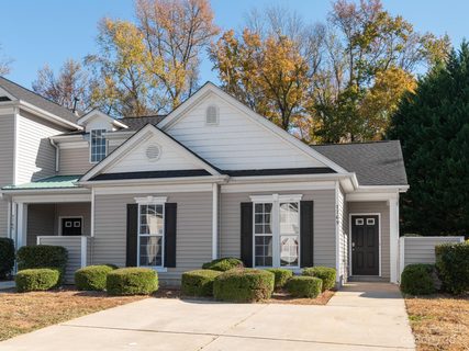 1769 Holliford Court