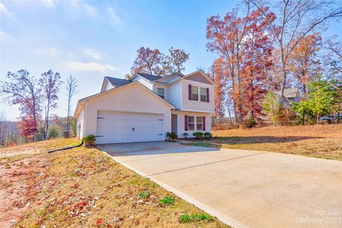 450 Webb Road sold home in Crestview, Shelby, NC