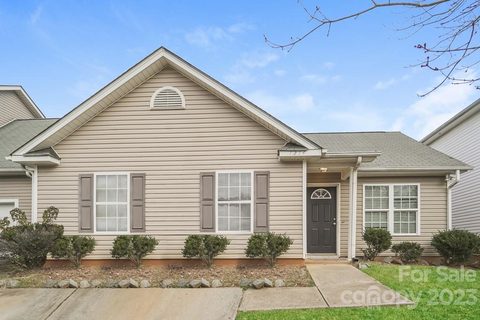 1214 Crandon Drive sold home in Peachtree Hills, Charlotte, NC