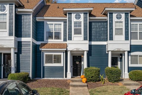 17567 Tuscany Lane sold home in Vineyard Point Bayview, Cornelius, NC