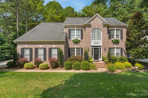 112 Whiterock Drive