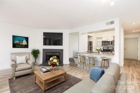 244 Cedar Street sold condo in Cedar Street Commons, Charlotte, NC