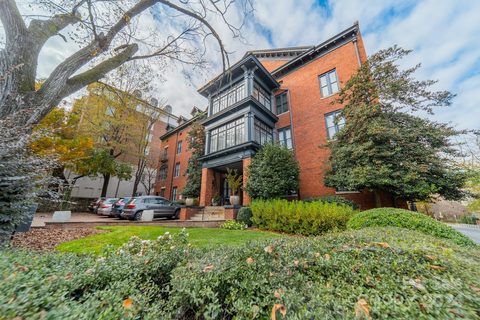 229 N Poplar Street 10 sold condo in St Peters, Charlotte, NC