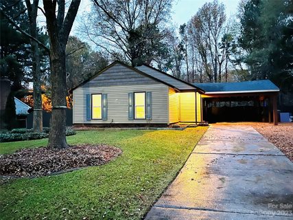 6112 Woodthrush Drive