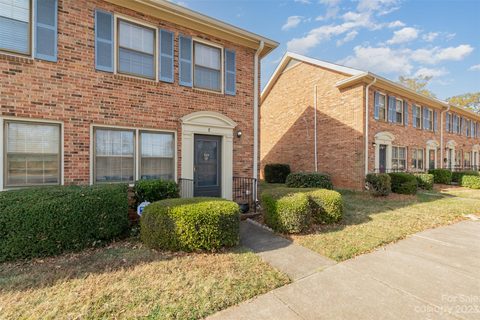 6314 Old Pineville Road
