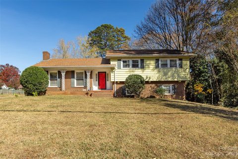 2117 Emerywood Drive
