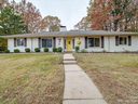 15720 Fairfield Drive sold home in Matthews, SC