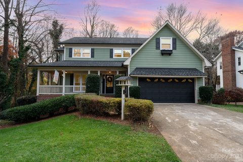 3005 9th Street Place sold home in North Creek, Hickory, NC