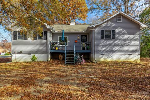 504 Newton Street sold home in Newton Heights, Spencer, NC