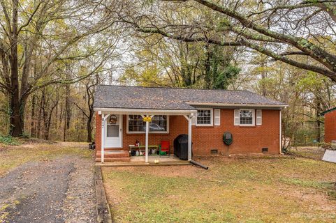 817 Circle View Drive sold home in Green Acres, Gastonia, NC