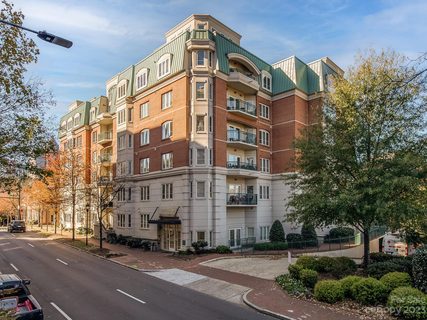 401 N Church Street 203