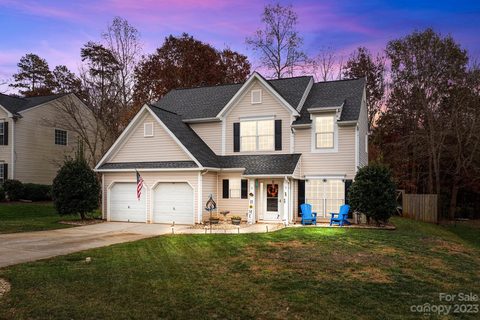 167 Vance Crescent Drive sold home in Lochmere, Mooresville, NC