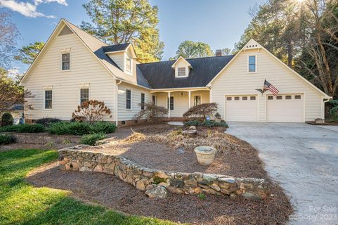 1207 Heatherloch Drive sold home in Heatherloch, Gastonia, NC