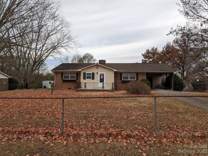 805 Orchard Street sold home in Winter Park, Shelby, NC