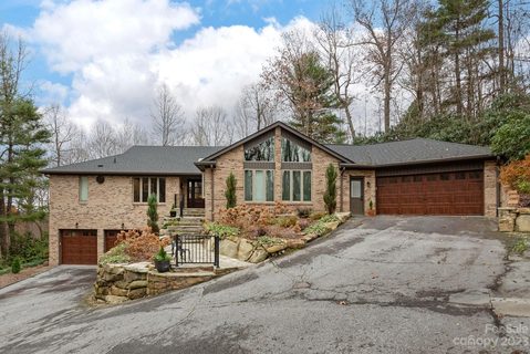 732 Overlook Drive