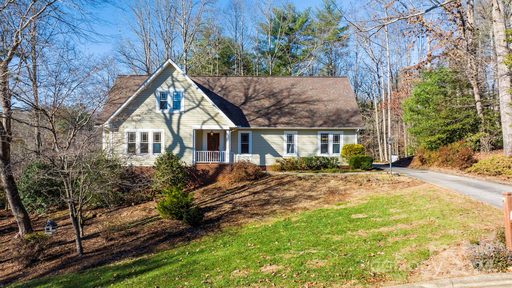 1003 Charlesmont Court sold home in Plantation Heights, Lenoir, NC
