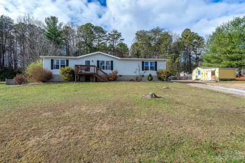 118 Josiah Lane 7 sold home in Clear Creek Meadows, Hendersonville, NC