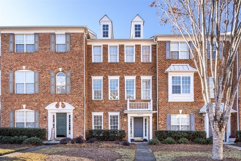 10415 Winslet Drive sold townhome in Charleston Place, Charlotte, NC