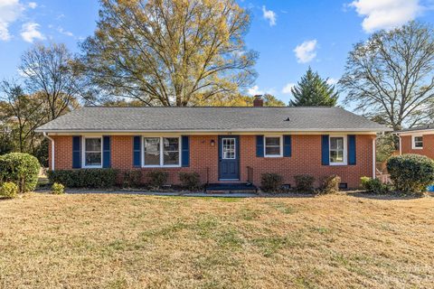 113 Marine Drive sold home in Ridgecrest, Pineville, NC