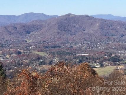 1714 Harriets Trail sold lot in Wolf Pen Meadows, Waynesville, NC
