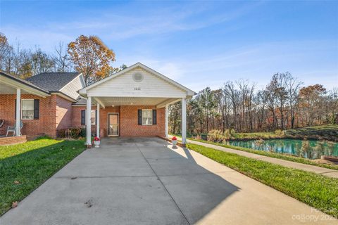 3840 Azalea Trail