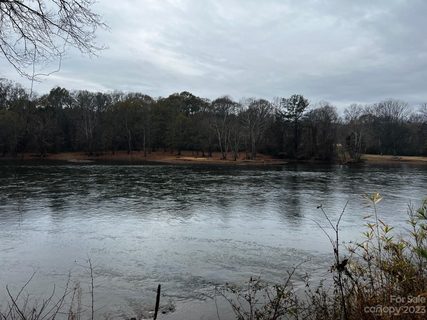 River Rock Shores, Statesville
