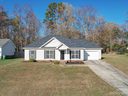 305 Tamarack Drive sold home in Matthews, SC