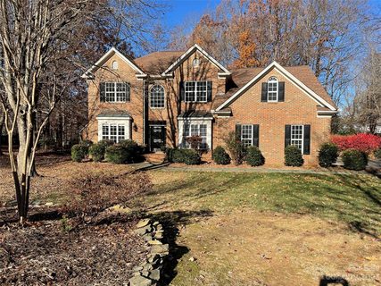 21205 Pumila Court sold home in Heron Harbor, Cornelius, NC