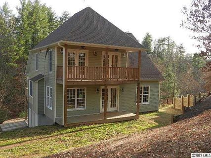 909 Nw 36th Avenue Place 2 sold home in Laramie Bay, Hickory, NC
