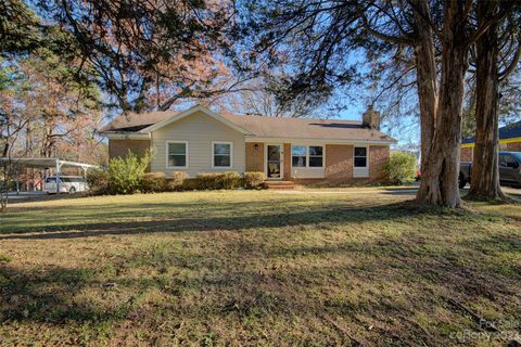 7319 Pawtuckett Road