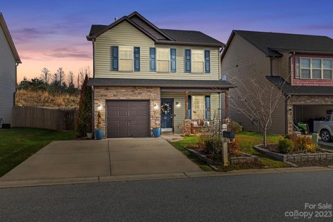 82 North River Road