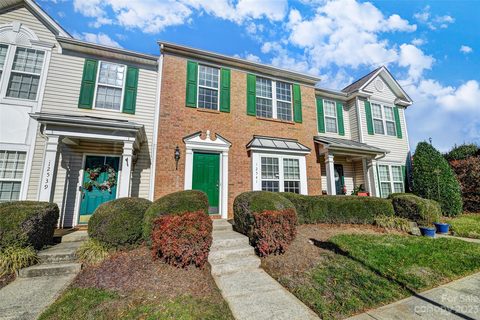 Previously sold for $252,000