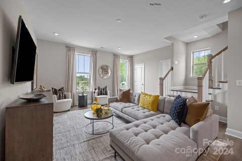 2314 Magnolia Blossom Way 24