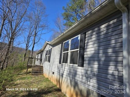 104 Walnut Drive sold home in Walnut Creek Estates, Leicester, NC