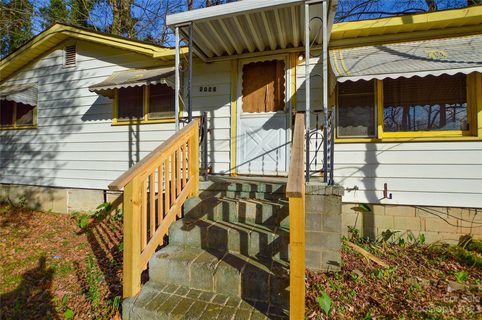 2024 Juniper Drive sold home in Sunset Park, Charlotte, NC