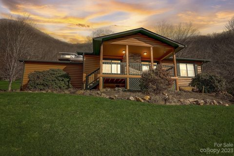 88 Sunshine Drive sold home in The Knolls, Maggie Valley, NC